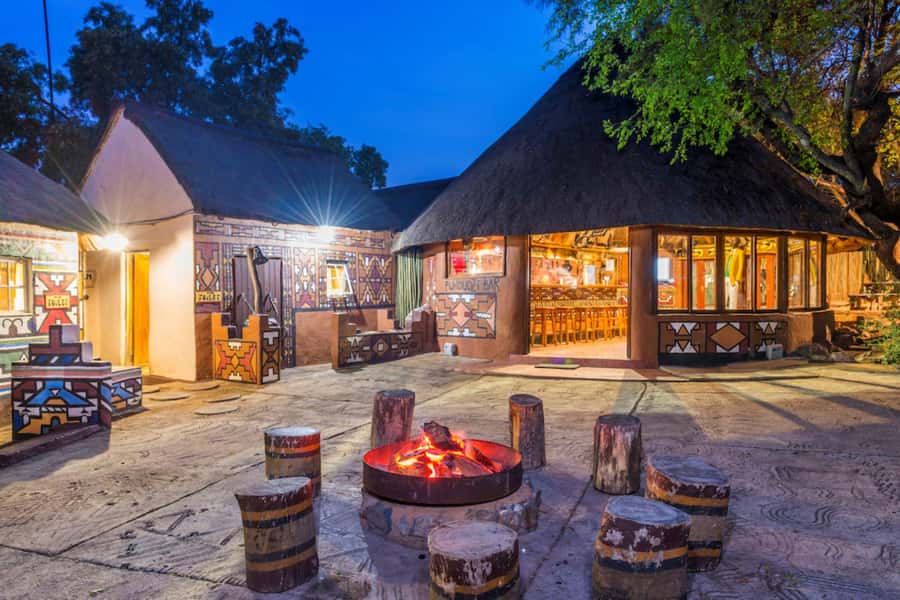 Cradle Of Humankind, Lesedi Cultural Village & Lion's Park - Who should book this day