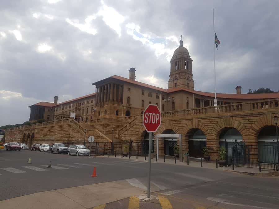 Cullinan Diamond Mine & Pretoria Full Day Tour - Who should book this experience?