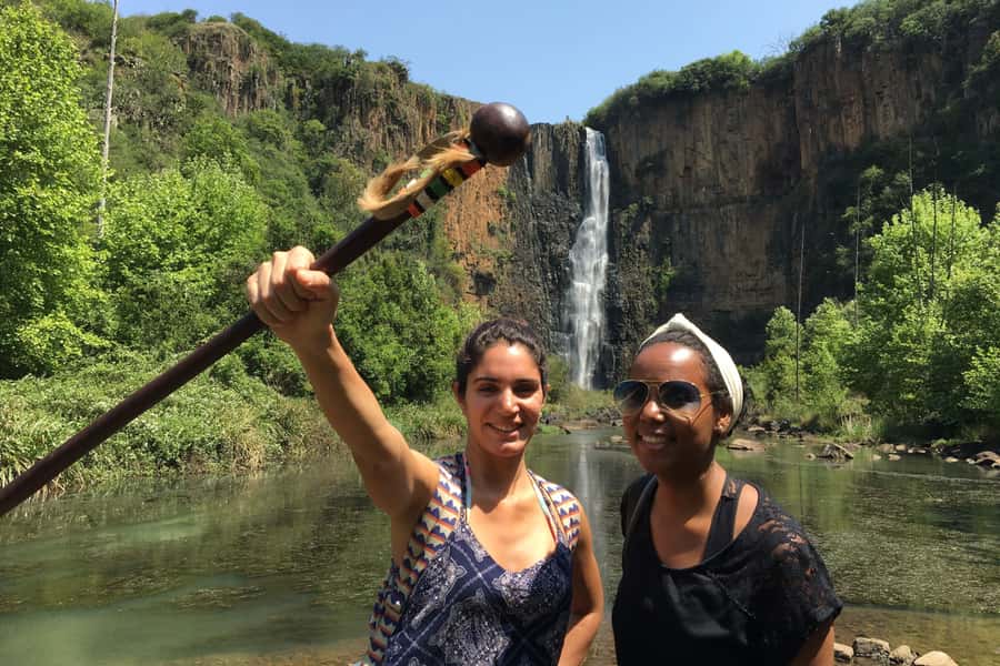 Drakensberg Kamberg Cave Art & Mandela Capture Site Day Tour - From Durban to Pietermaritzburg, the day begins with context