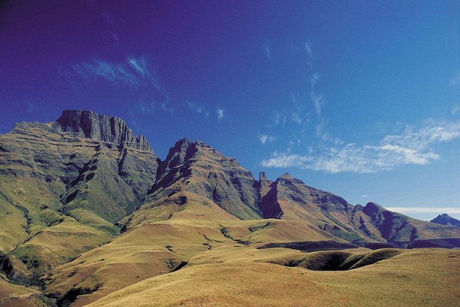 Drakensberg Mountains & Nelson Mandela Capture Site Full Day Safari - The private format and guide experience