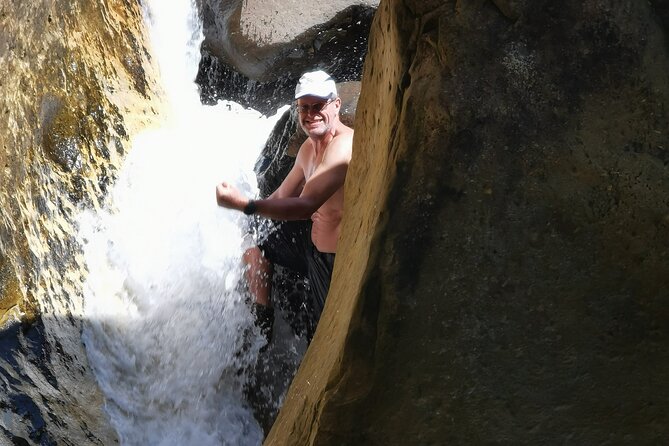 Drakensberg Mountains. Tugela Gorge and Amphitheater Hike - Reaching the last gorge and its rock formations