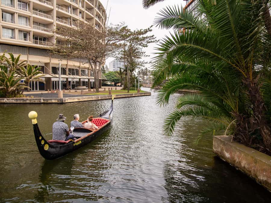Durban: Gondola Ride - Friendly guides and the personal touch