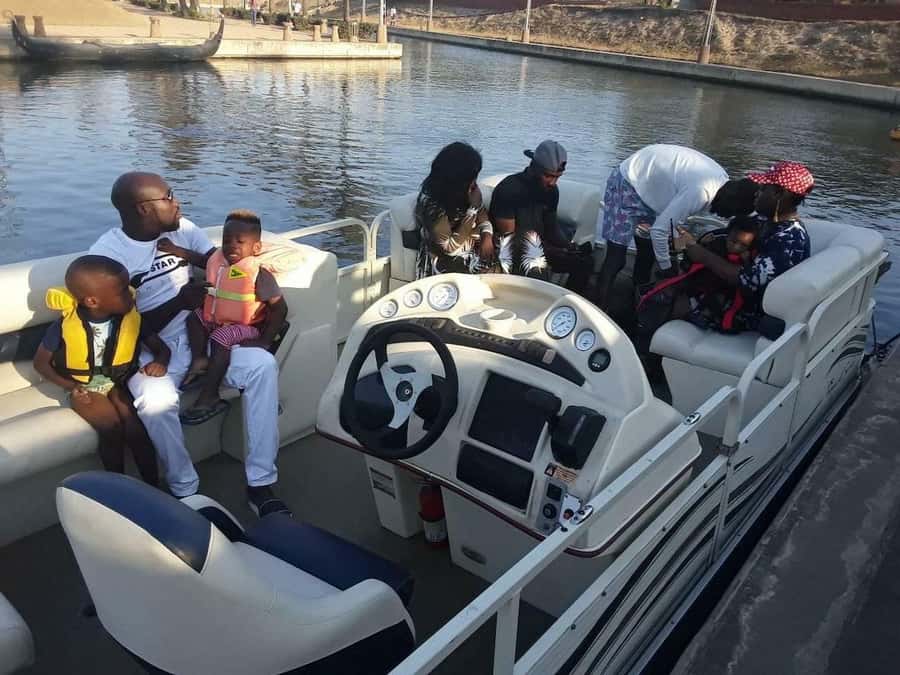 Durban Point Waterfront: Luxury Canal Boat Cruise - What the 30-minute circular ride feels like