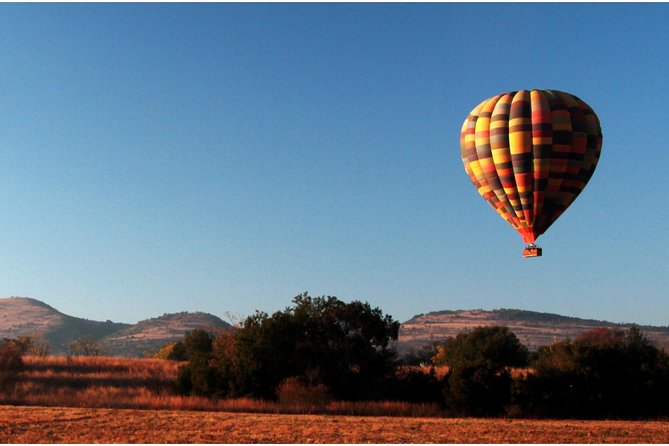 Early Morning Balloon Safari with Breakfast from Magaliesburg - Landing, drinks, and the return to breakfast