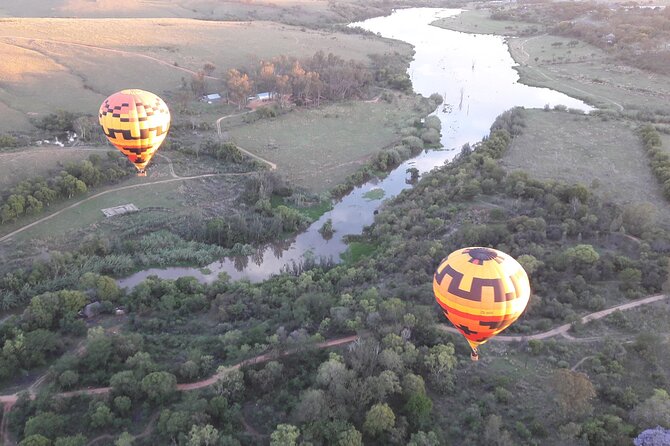 Exclusive Classic Flight for Two - Watching the balloon take shape