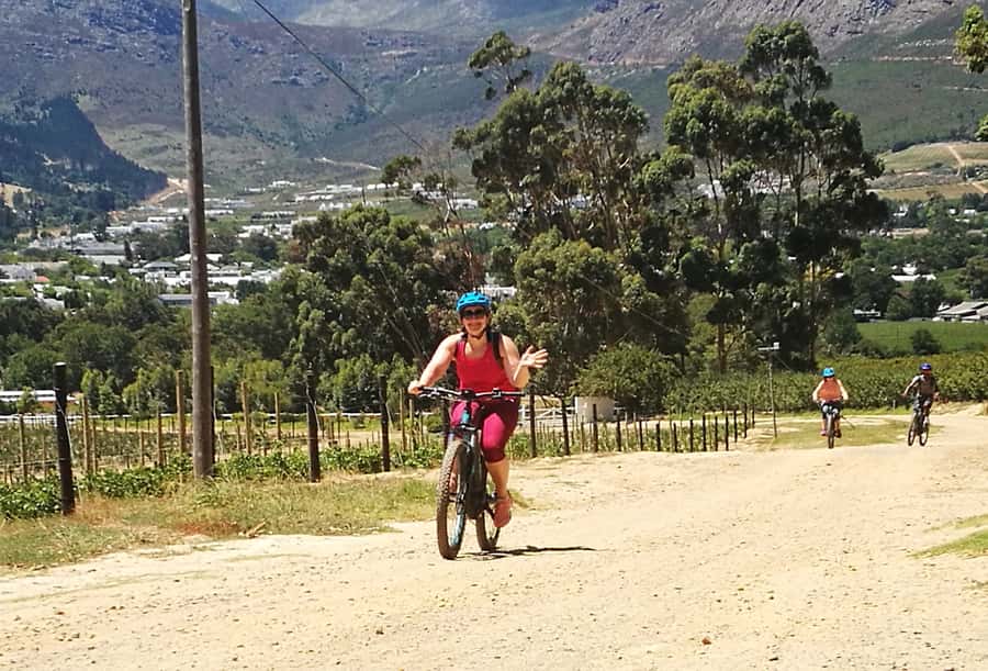 Franschhoek: E-bike Tour with Wine Tasting and Lunch - Riding the Mountain Tracks and Streams