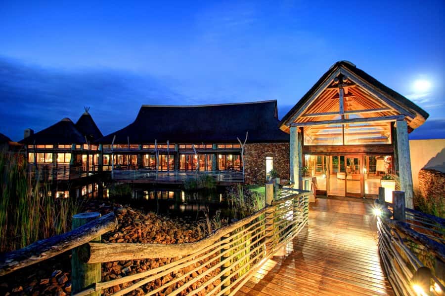 From Cape Town: 2-Day Safari at Garden Route Game Lodge - Arriving at Garden Route Game Lodge