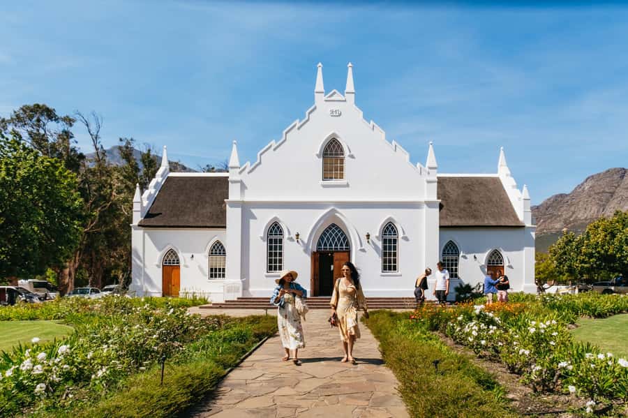 From Cape Town: 3 Regions Wine Tour with 3 Estates, 15 Wines - Five things to know before you book