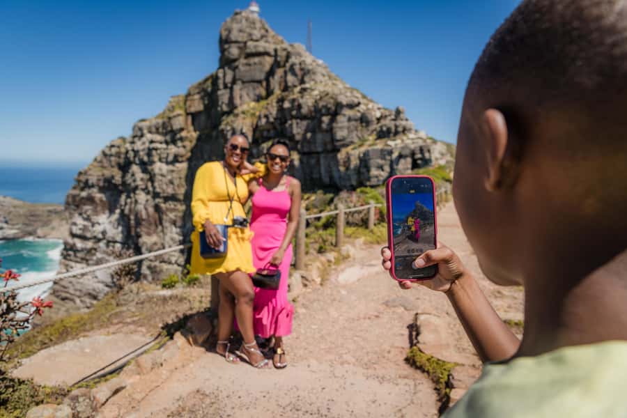 From Cape Town: Cape Point and Boulders Beach Full-Day Tour - Lunch and the real meaning of an eight-hour schedule