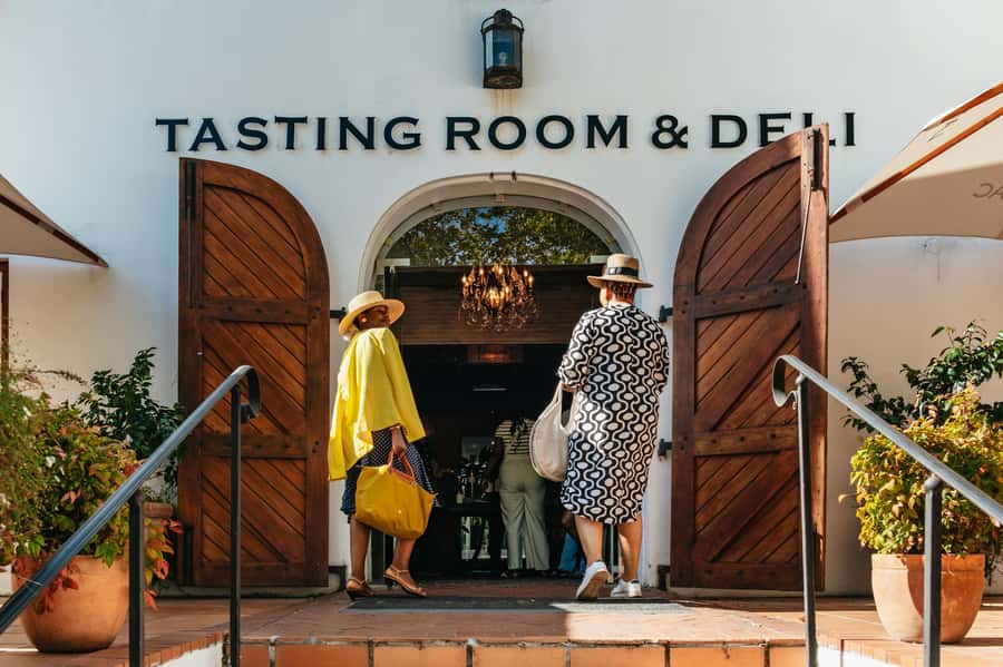 From Cape Town: Full Day Winelands Tour with wine tastings - Leaving Cape Town for Paarl