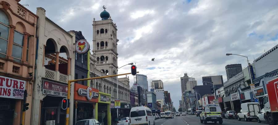From Durban: Half Day Durban City Tour - Starting along the Golden Mile