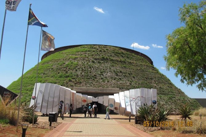 Full-Day Cradle of Human Kind and caves private - Maropeng Visitor Centre brings the science together