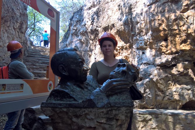 Full-Day Cradle of Humankind Guided Tour from Johannesburg or Pretoria - What the guide adds to the day