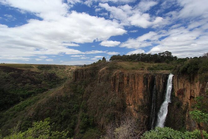 Full Day-Drakensberg-MandelaCaptureSite-HowickFalls-MidlandsMeander from Durban - Key points to know before booking