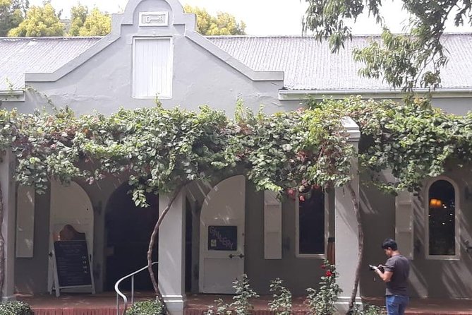 Full Day Wine Tasting in Stellenbosch, Franschoek & Paarl fees included - The guide can shape the whole day