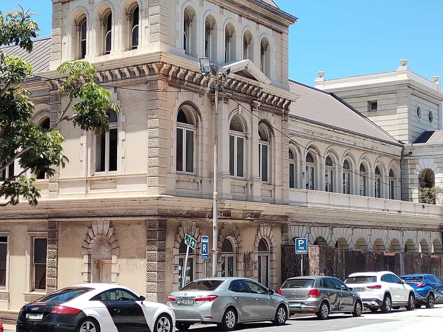 Gqeberha: City Highlights Car and Walking Tour - Key points to know before you book