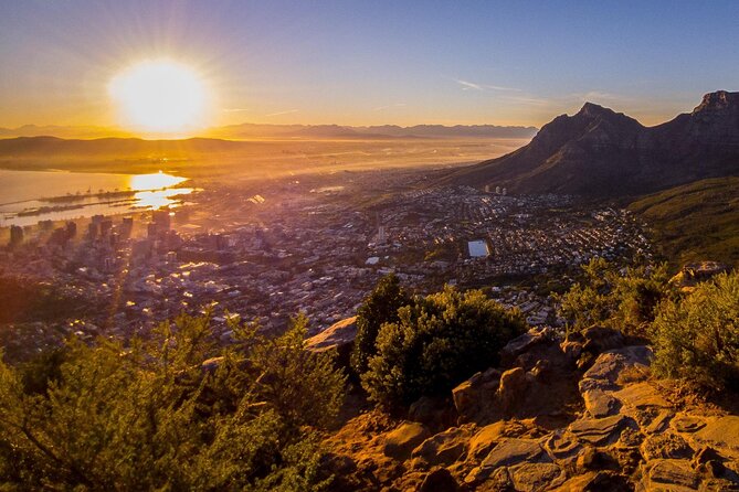 Guided Sunset/Sunrise Hike on Lions Head,Cape Town (Hotel Pickup) - Wind is the serious variable