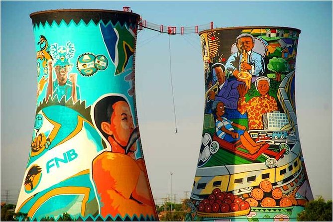 Half-day Johannesburg and Soweto - From city views to Maboneng’s creative quarter