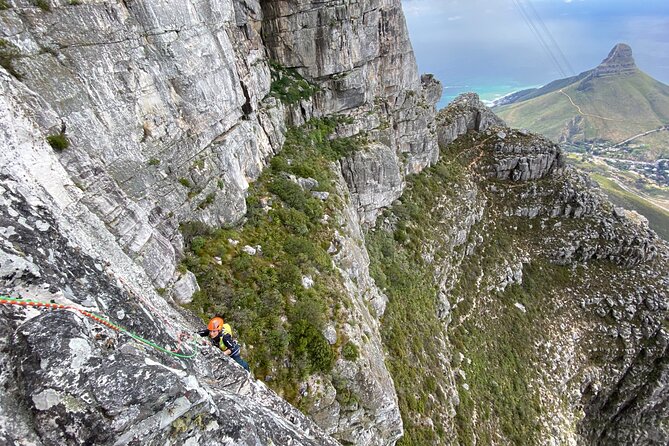 Half-Day Rock-Climbing on Table Mountain - Guiding from Kai and Alex