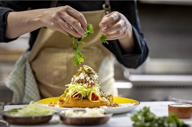 Half-Day Small Group Cooking Experience in Franschhoek - A four-hour supper lesson in Franschhoek