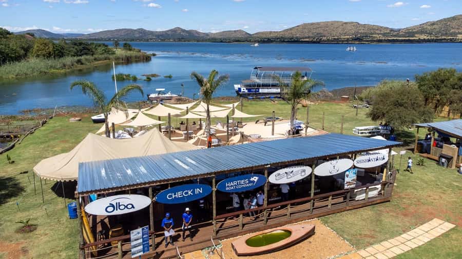 Hartbeespoort Dam: 1 Hour Cruise & Sunday Buffet Lunch - Choosing the right cruise time