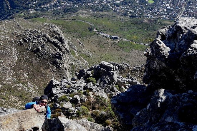 Hiking Table Mountain via India Venster Morning Hike - Starting at the lower cableway station