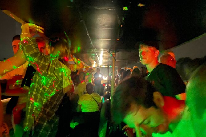 Hop on Hop Off Johannesburg Pub Crawl - The 7 pm start and six-hour rhythm