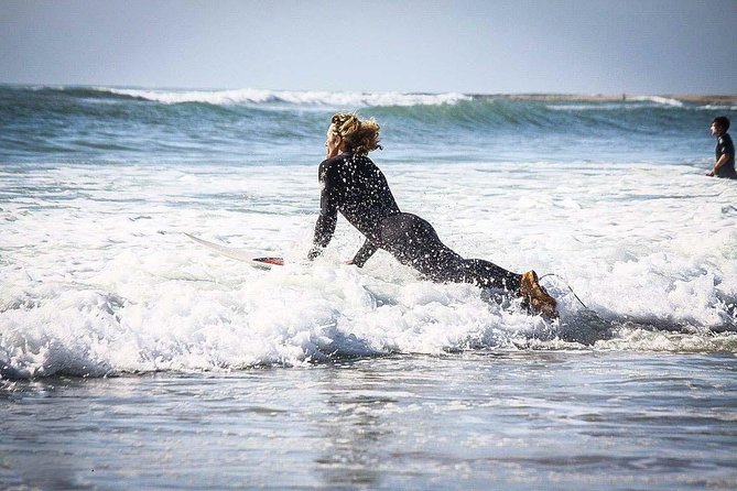 Intro To Surfing at Jeffrey's Bay - How the instruction can shape your first ride