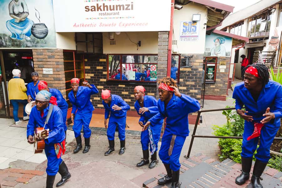 Johannesburg and Soweto Apartheid Full Day Tour w/Lunch - Why this Johannesburg tour works as a first introduction