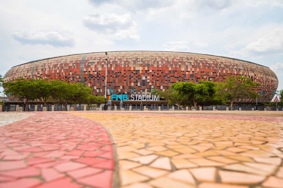 Johannesburg and Soweto Apartheid Full Day Tour w/Lunch - Lunch at a Soweto shebeen
