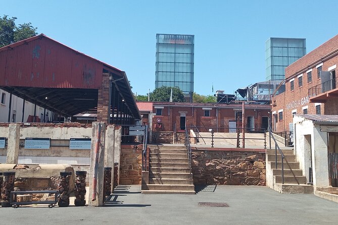 Johannesburg Apartheid Museum and Soweto - Starting in Johannesburg’s city center
