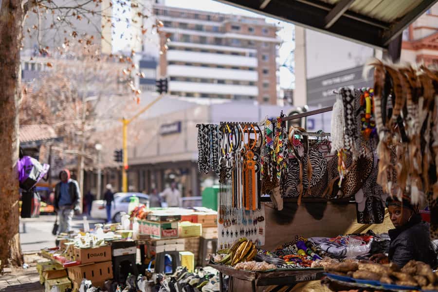 Johannesburg: City Centre Walking Tour - Nelson Mandela Bridge and the route into Braamfontein