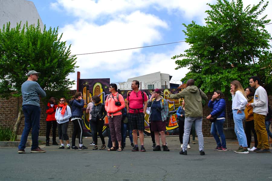 Johannesburg: City of Gold Walking Tour - Walking through Johannesburg with local guidance