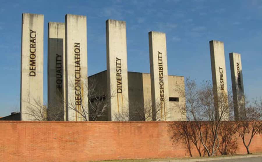 Johannesburg: Half-Day Apartheid Museum Tour - Why this museum visit matters