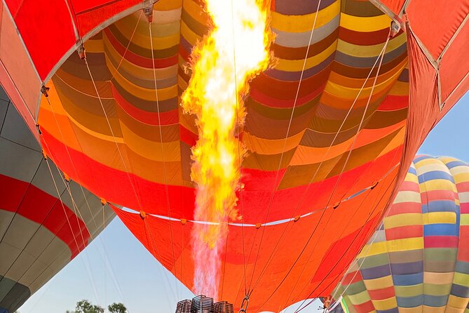 Johannesburg: Hot Air Balloon Flight along Magalies Valley - Landing with sparkling wine and breakfast