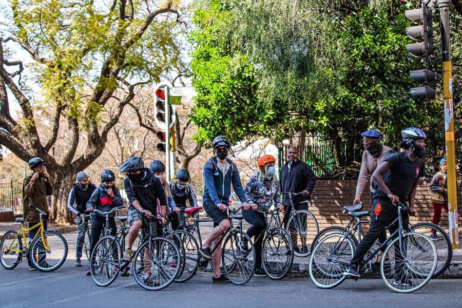Johannesburg: Inner City Guided Cycling Tour - Braamfontein: Murals First, City Energy All Around