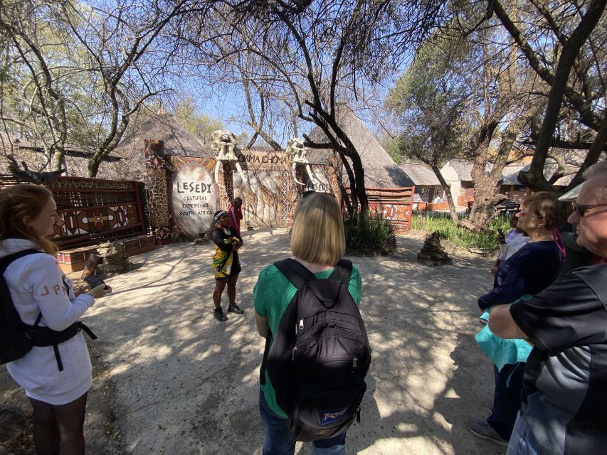 Johannesburg: Lesedi Cultural Village Experience - Johannesburg pickup and the road to Lesedi