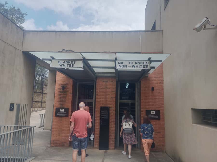 Johannesburg: Private Guided City Tour with Apartheid Museum - Ferreira Mine and Johannesburg’s mining story