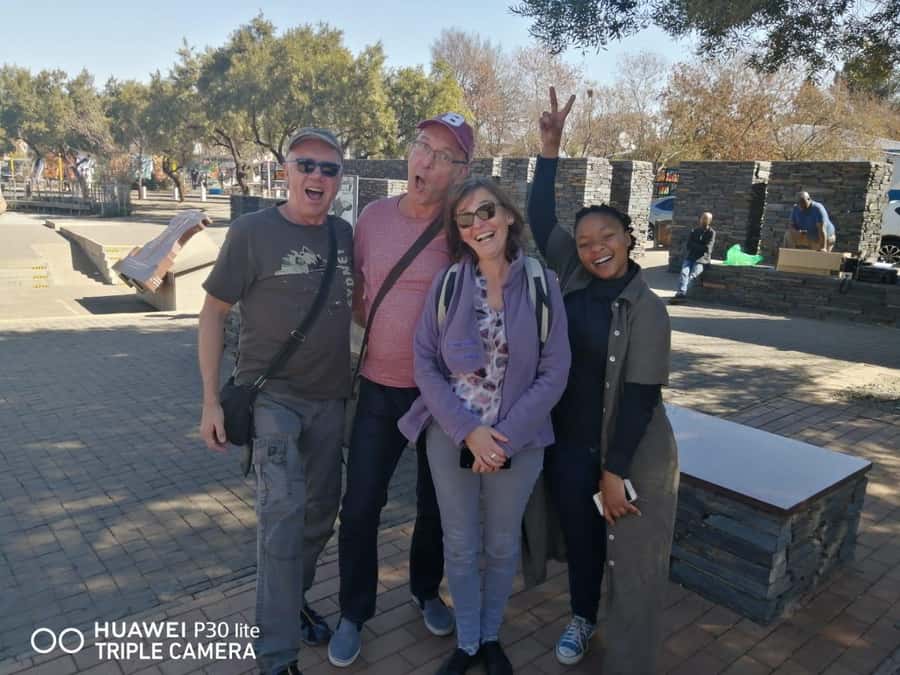 Johannesburg: Private Walking Tour with a Local - What the $35 price really covers