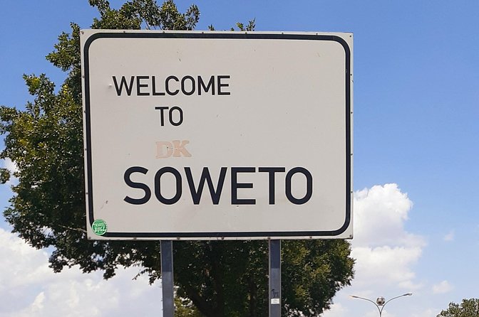 Johannesburg,Soweto and Apartheid Museum full-day tour - Constitutional Hill and the country’s legal framework