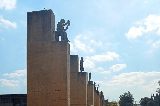 Johannesburg,Soweto & Apartheid museum tour - Key points at a glance