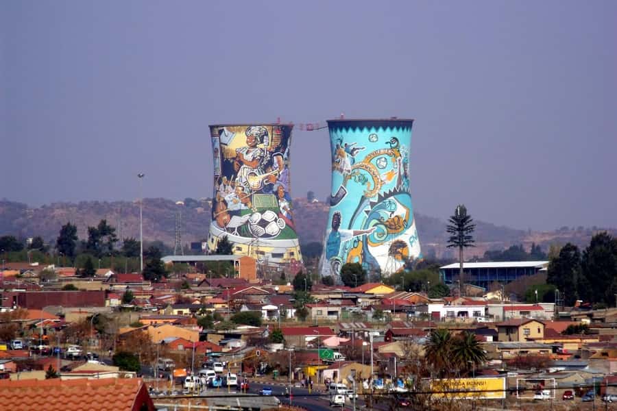 Johannesburg: Soweto Tour with Lunch - Chris Hani Baragwanath Hospital and the final route