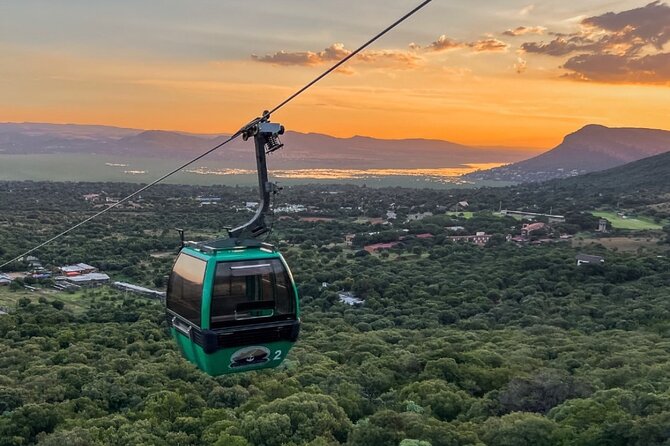 Johannesburg: Wine Tasting and Cableway Half Day Tour - The one-hour road transfer to Fourways