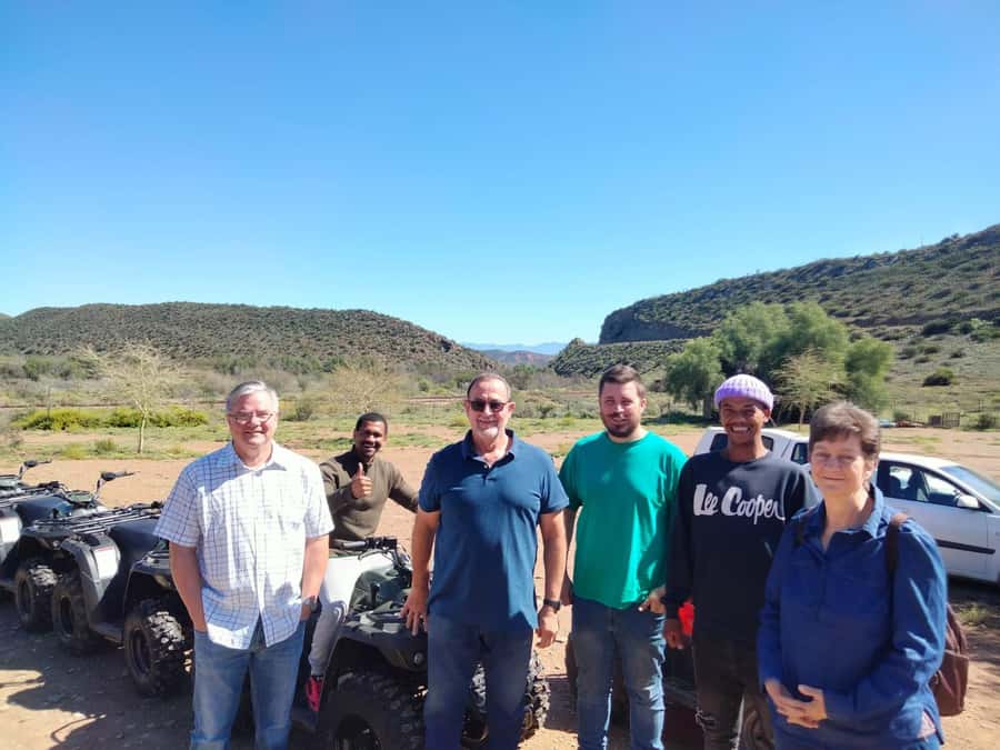 KLEIN KAROO at Oudtshoorn QUAD BIKE FUN RIDE - Forty-five minutes on the twisting bush route