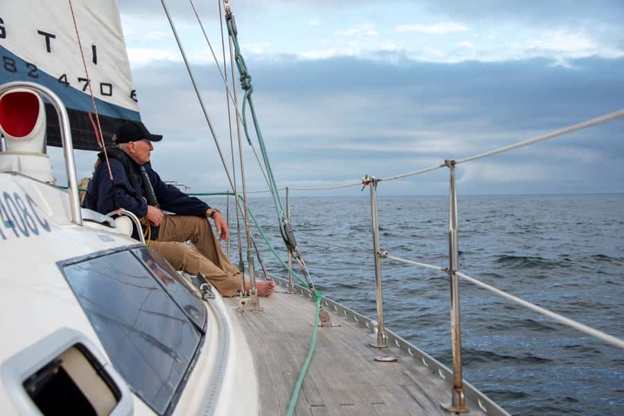 Knysna: 2.5-Hour Day Sail & Lunch Charter - How the weather can change your day