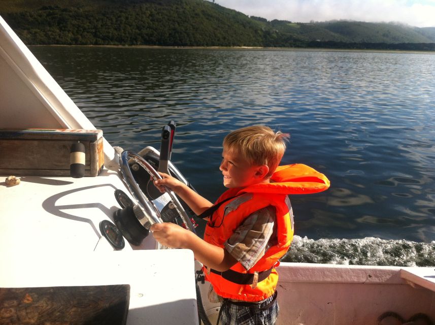 Knysna Lagoon: Boat Cruise with Oyster & White Wine Tasting - Crossing the Lagoon Toward the Knysna Heads