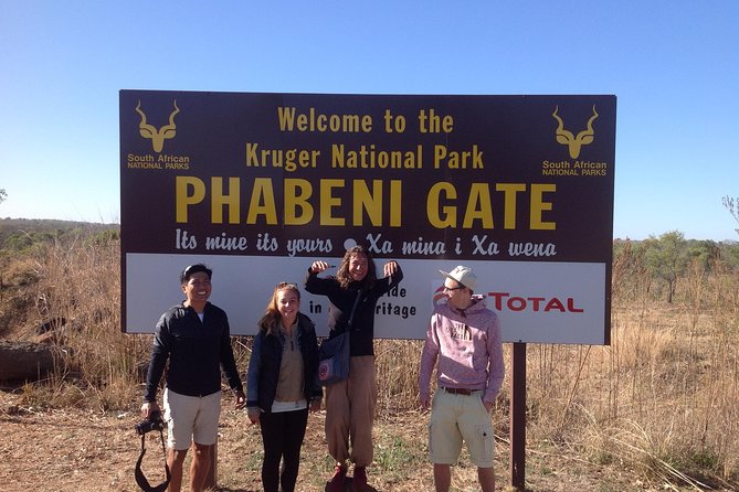 Kruger Park Safari: Guided Day Tour from Nelspruit - What the guide adds to a long day