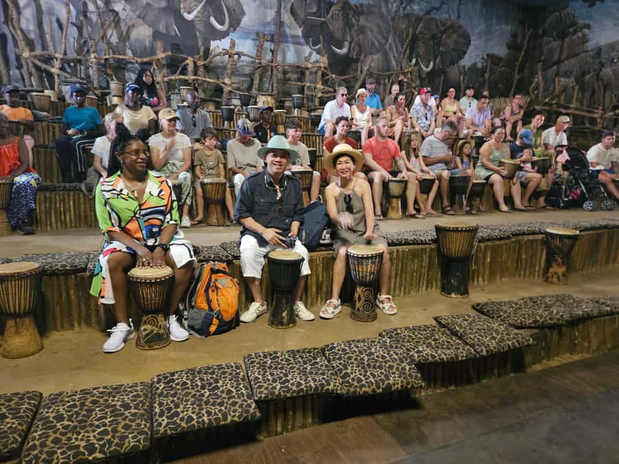Lesedi Cultural Village, Sterkfontein Caves or Maropeng Mus - Is the $105 price good value?