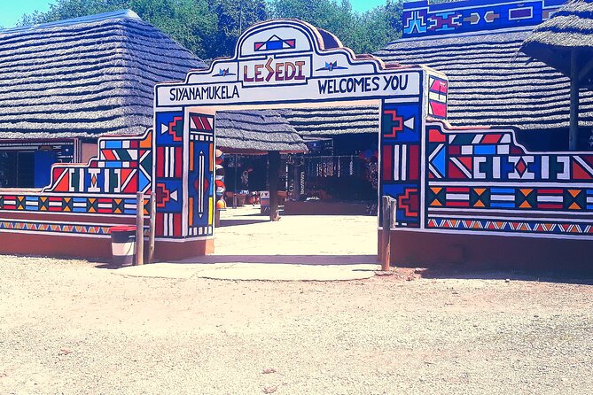Lesedi Cultural Village Tour - The drumming and dance show