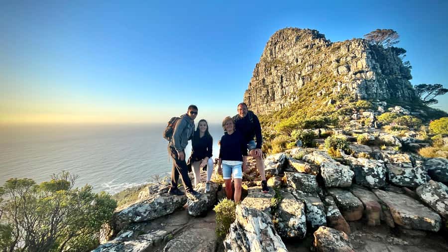 Lion's Head Sunrise or Sunset Hike + Hotel Pick-Up - Sunrise or sunset: which should you choose?